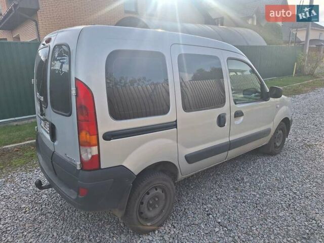 Рено Кенгу 2006 в Белой Церкве на Automoto.ua Серый Рено Кенгу, объемом двигателя 1.5 л и пробегом 257 тыс. км за 3700 $, фото 5 на Automoto.ua