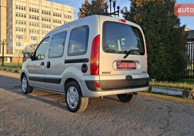 Рено Кенгу 2006 в Калуше на Automoto.ua Серый Рено Кенгу, объемом двигателя 1.2 л и пробегом 176 тыс. км за 4999 $, фото 10 на Automoto.ua