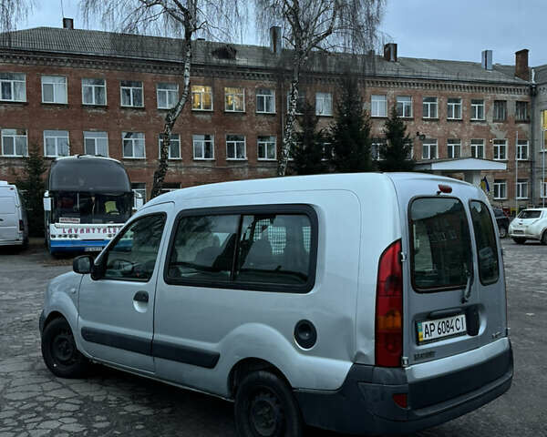 Сірий Рено Кєнгу, об'ємом двигуна 1.5 л та пробігом 270 тис. км за 3900 $, фото 2 на Automoto.ua