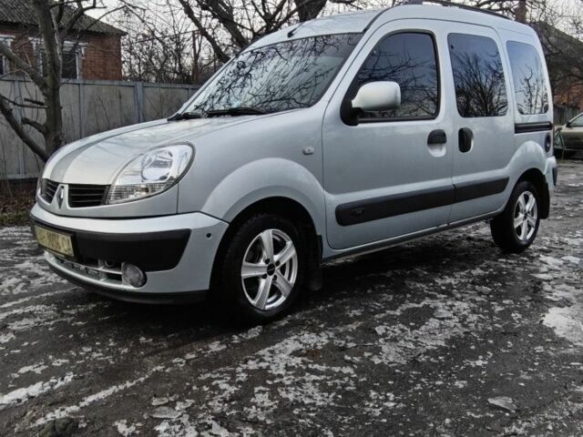 Сірий Рено Кєнгу, об'ємом двигуна 1.4 л та пробігом 185 тис. км за 3000 $, фото 1 на Automoto.ua