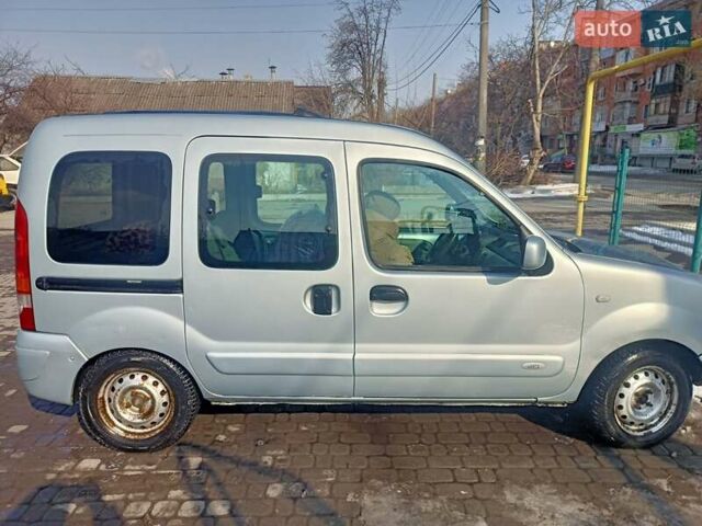 Серый Рено Кенгу, объемом двигателя 1.5 л и пробегом 308 тыс. км за 5000 $, фото 1 на Automoto.ua