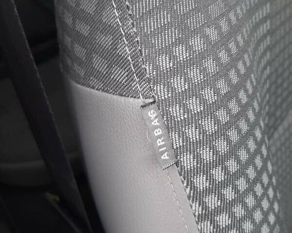 Серый Рено Кенгу, объемом двигателя 1.6 л и пробегом 224 тыс. км за 6950 $, фото 52 на Automoto.ua