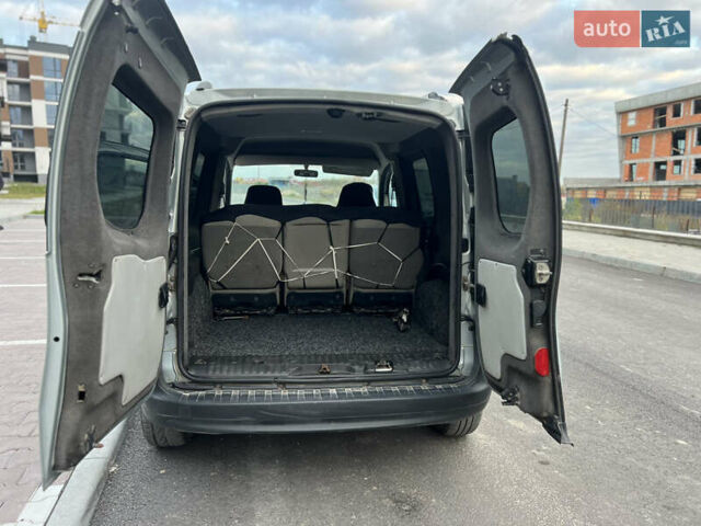 Сірий Рено Кєнгу, об'ємом двигуна 1.5 л та пробігом 242 тис. км за 5499 $, фото 32 на Automoto.ua