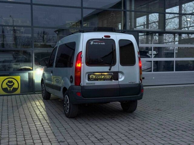 Сірий Рено Кєнгу, об'ємом двигуна 1.5 л та пробігом 291 тис. км за 4700 $, фото 4 на Automoto.ua