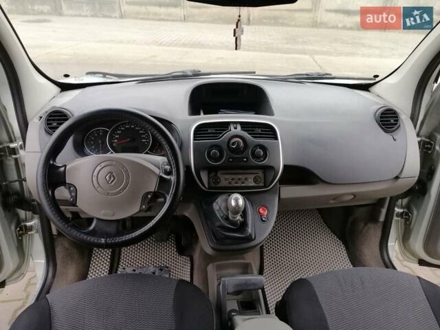 Рено Кєнгу 2008 у Чернівцях на Automoto.ua Сірий Рено Кєнгу, об'ємом двигуна 1.46 л та пробігом 364 тис. км за 6000 $, фото 12 на Automoto.ua