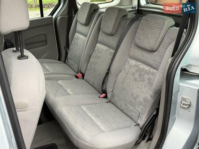 Сірий Рено Кєнгу, об'ємом двигуна 1.6 л та пробігом 168 тис. км за 7450 $, фото 21 на Automoto.ua