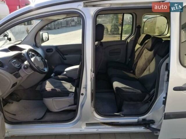 Сірий Рено Кєнгу, об'ємом двигуна 1.46 л та пробігом 364 тис. км за 5500 $, фото 8 на Automoto.ua