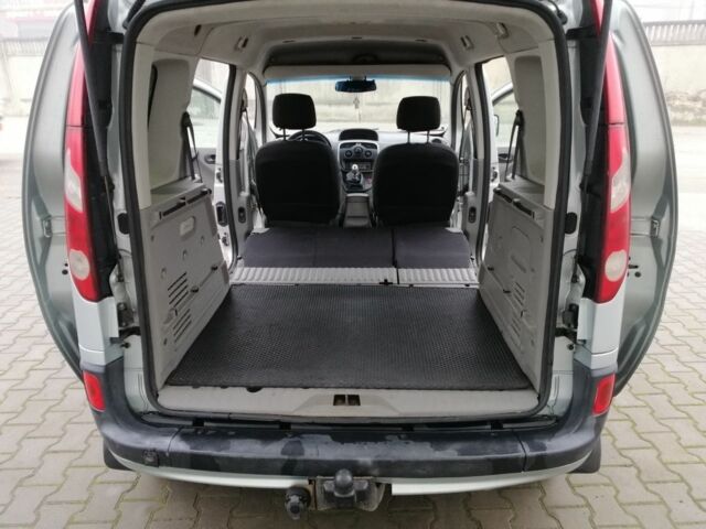 Серый Рено Кенгу, объемом двигателя 1.5 л и пробегом 364 тыс. км за 6300 $, фото 12 на Automoto.ua