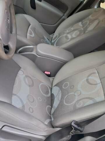 Серый Рено Кенгу, объемом двигателя 1.5 л и пробегом 260 тыс. км за 6200 $, фото 16 на Automoto.ua