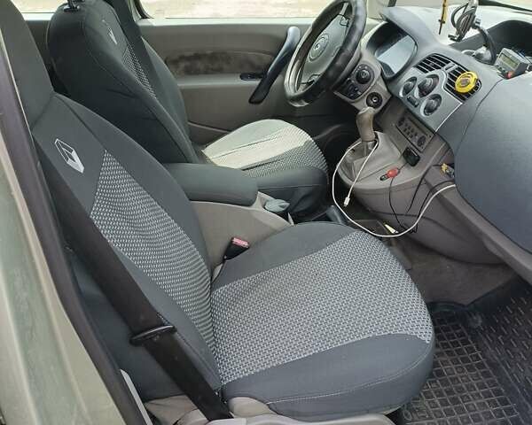 Сірий Рено Кєнгу, об'ємом двигуна 1.46 л та пробігом 335 тис. км за 6500 $, фото 4 на Automoto.ua