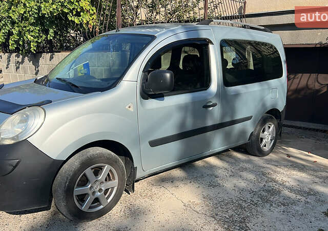 Сірий Рено Кєнгу, об'ємом двигуна 1.46 л та пробігом 250 тис. км за 5700 $, фото 3 на Automoto.ua