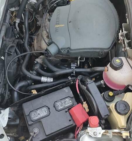Рено Кенгу 2008 в Житомире на Automoto.ua Серый Рено Кенгу, объемом двигателя 1.39 л и пробегом 180 тыс. км за 6000 $, фото 9 на Automoto.ua