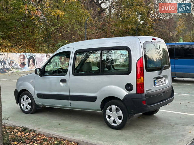 Рено Кенгу 2008 в Умани на Automoto.ua Серый Рено Кенгу, объемом двигателя 1.4 л и пробегом 172 тыс. км за 5500 $, фото 4 на Automoto.ua