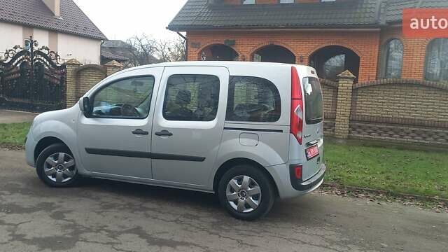 Серый Рено Кенгу, объемом двигателя 1.5 л и пробегом 260 тыс. км за 6200 $, фото 14 на Automoto.ua