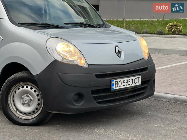 Сірий Рено Кєнгу, об'ємом двигуна 1.5 л та пробігом 242 тис. км за 5499 $, фото 9 на Automoto.ua