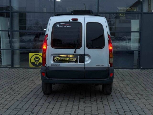 Сірий Рено Кєнгу, об'ємом двигуна 1.5 л та пробігом 291 тис. км за 4700 $, фото 5 на Automoto.ua