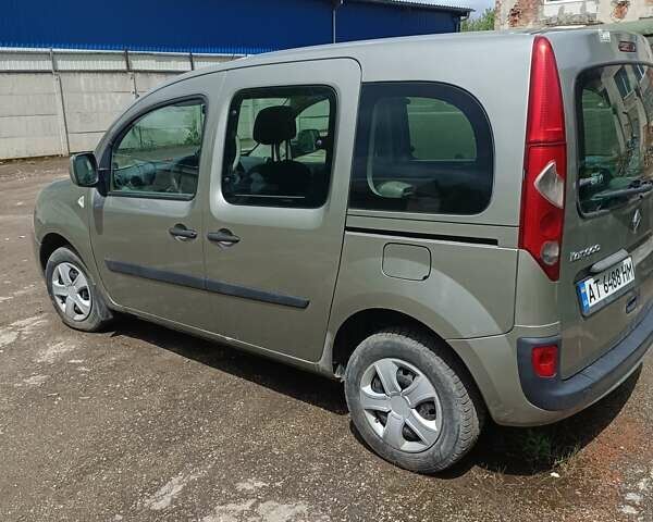 Сірий Рено Кєнгу, об'ємом двигуна 1.46 л та пробігом 335 тис. км за 6500 $, фото 5 на Automoto.ua