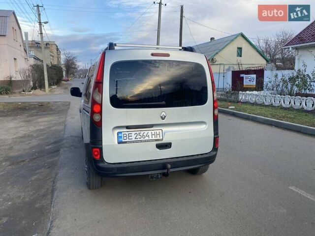 Серый Рено Кенгу, объемом двигателя 1.46 л и пробегом 300 тыс. км за 5800 $, фото 9 на Automoto.ua