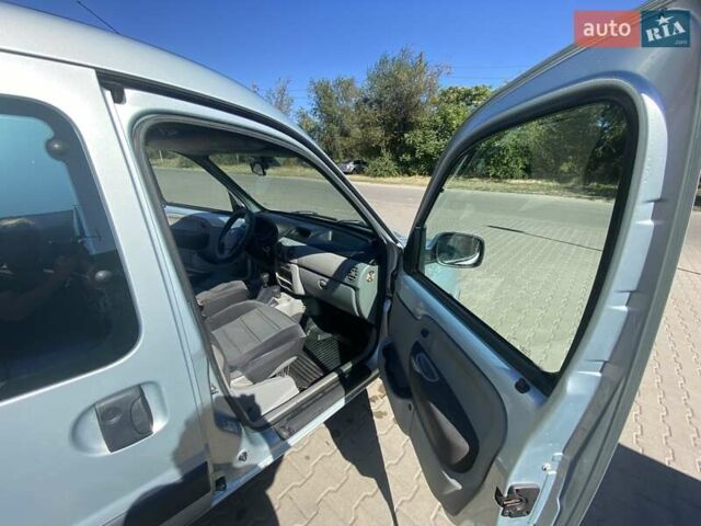 Сірий Рено Кєнгу, об'ємом двигуна 1.4 л та пробігом 191 тис. км за 4700 $, фото 9 на Automoto.ua