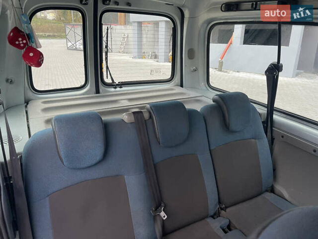 Рено Кенгу 2008 в Ровно на Automoto.ua Серый Рено Кенгу, объемом двигателя 1.5 л и пробегом 268 тыс. км за 4100 $, фото 20 на Automoto.ua