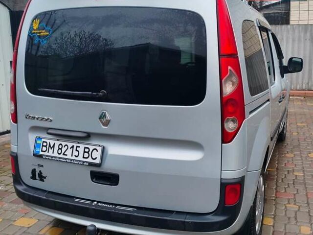 Серый Рено Кенгу, объемом двигателя 1.46 л и пробегом 260 тыс. км за 7300 $, фото 3 на Automoto.ua