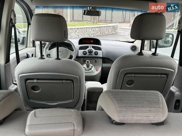 Сірий Рено Кєнгу, об'ємом двигуна 1.6 л та пробігом 168 тис. км за 7450 $, фото 24 на Automoto.ua