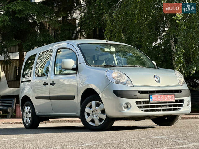 Серый Рено Кенгу, объемом двигателя 1.5 л и пробегом 131 тыс. км за 8100 $, фото 20 на Automoto.ua