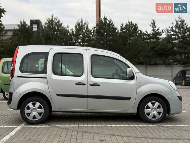 Рено Кенгу 2008 в Луцке на Automoto.ua Серый Рено Кенгу, объемом двигателя 1.5 л и пробегом 218 тыс. км за 7500 $, фото 4 на Automoto.ua