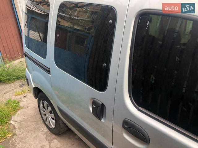 Рено Кенгу 2008 в Одессе на Automoto.ua Серый Рено Кенгу, объемом двигателя 1.87 л и пробегом 160 тыс. км за 4500 $, фото 3 на Automoto.ua