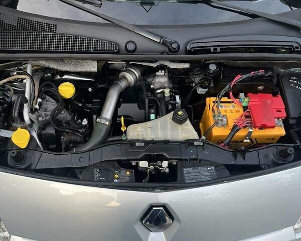 Серый Рено Кенгу, объемом двигателя 1.46 л и пробегом 245 тыс. км за 6250 $, фото 27 на Automoto.ua