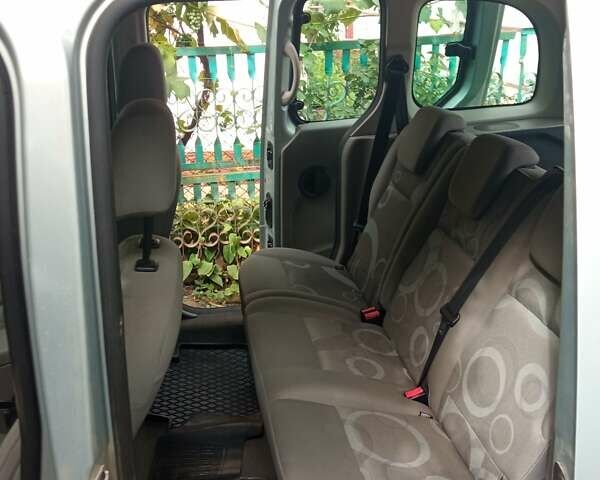 Сірий Рено Кєнгу, об'ємом двигуна 1.46 л та пробігом 240 тис. км за 5800 $, фото 2 на Automoto.ua