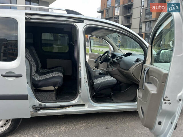 Сірий Рено Кєнгу, об'ємом двигуна 1.5 л та пробігом 242 тис. км за 5499 $, фото 28 на Automoto.ua