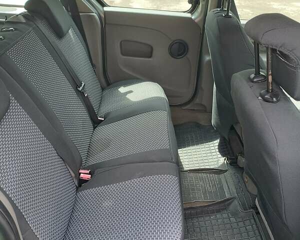 Сірий Рено Кєнгу, об'ємом двигуна 1.46 л та пробігом 335 тис. км за 6500 $, фото 8 на Automoto.ua