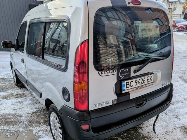 Серый Рено Кенгу, объемом двигателя 1.39 л и пробегом 202 тыс. км за 3950 $, фото 7 на Automoto.ua