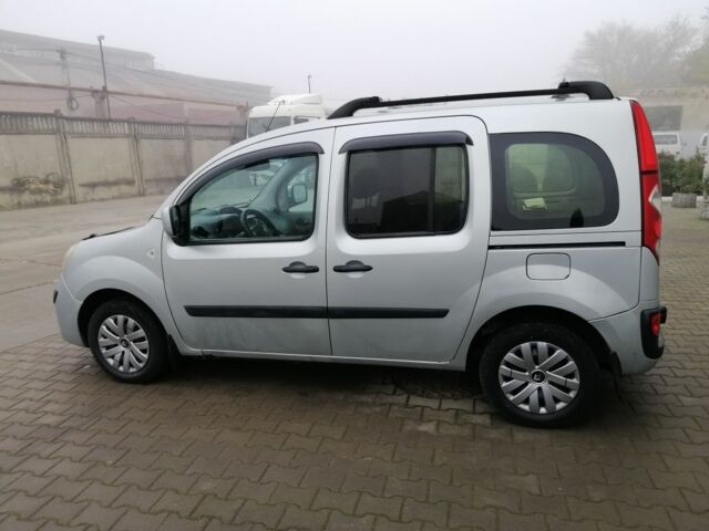 Серый Рено Кенгу, объемом двигателя 1.5 л и пробегом 364 тыс. км за 6300 $, фото 1 на Automoto.ua