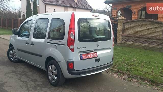 Серый Рено Кенгу, объемом двигателя 1.5 л и пробегом 260 тыс. км за 6200 $, фото 13 на Automoto.ua