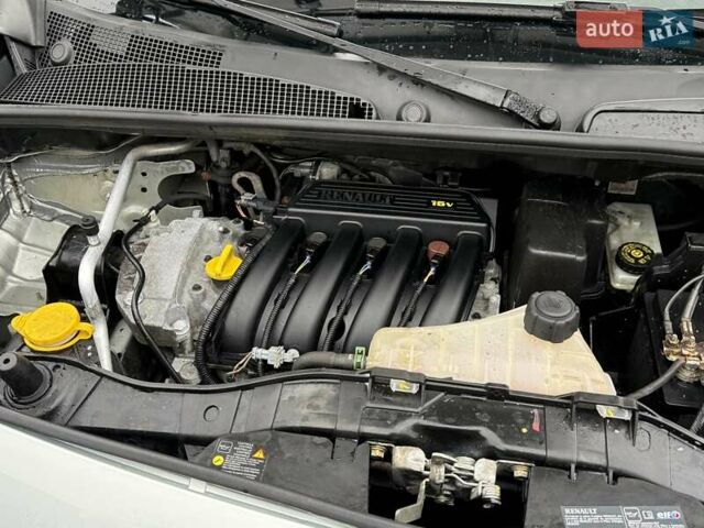 Сірий Рено Кєнгу, об'ємом двигуна 1.6 л та пробігом 168 тис. км за 7450 $, фото 39 на Automoto.ua