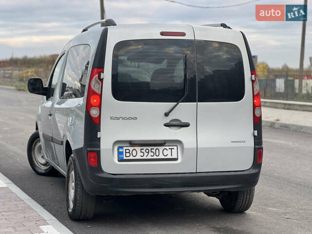 Сірий Рено Кєнгу, об'ємом двигуна 1.5 л та пробігом 242 тис. км за 5499 $, фото 15 на Automoto.ua