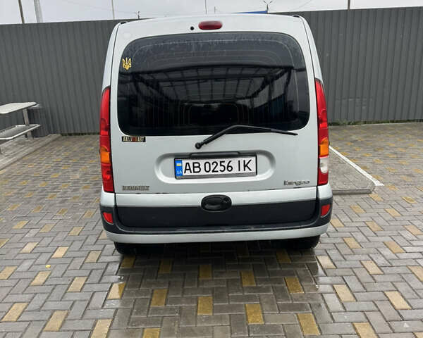 Сірий Рено Кєнгу, об'ємом двигуна 1.5 л та пробігом 288 тис. км за 5200 $, фото 3 на Automoto.ua