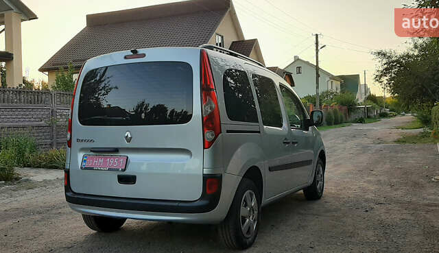 Серый Рено Кенгу, объемом двигателя 1.6 л и пробегом 190 тыс. км за 7750 $, фото 50 на Automoto.ua