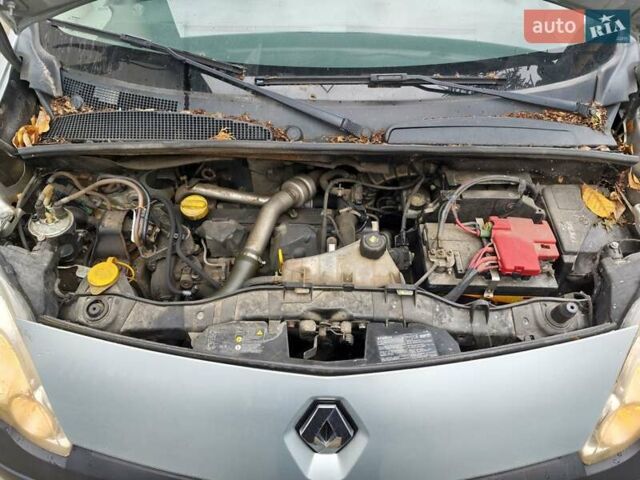 Сірий Рено Кєнгу, об'ємом двигуна 1.46 л та пробігом 274 тис. км за 6200 $, фото 13 на Automoto.ua