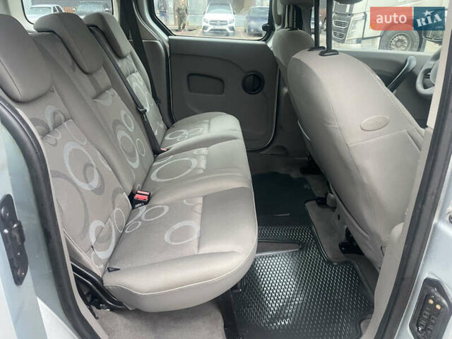 Серый Рено Кенгу, объемом двигателя 1.6 л и пробегом 220 тыс. км за 6950 $, фото 21 на Automoto.ua