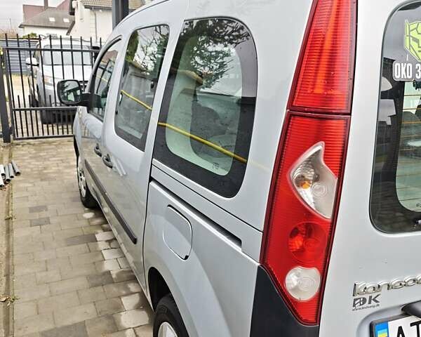 Сірий Рено Кєнгу, об'ємом двигуна 1.46 л та пробігом 274 тис. км за 6200 $, фото 1 на Automoto.ua