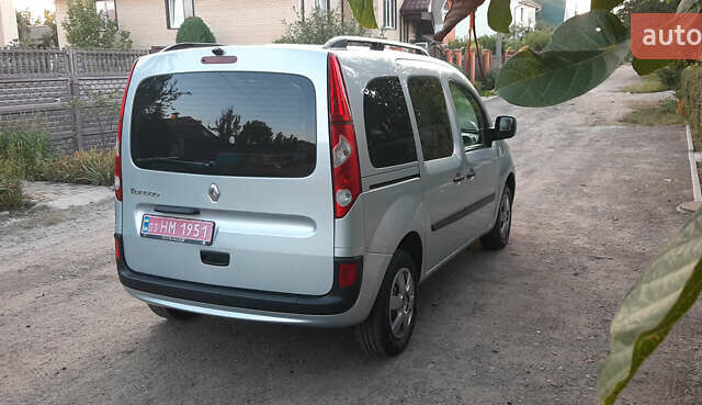 Серый Рено Кенгу, объемом двигателя 1.6 л и пробегом 190 тыс. км за 7750 $, фото 49 на Automoto.ua