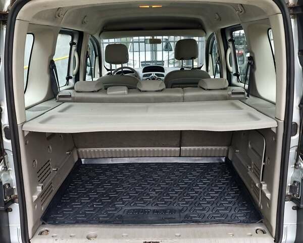 Сірий Рено Кєнгу, об'ємом двигуна 1.46 л та пробігом 274 тис. км за 6200 $, фото 4 на Automoto.ua