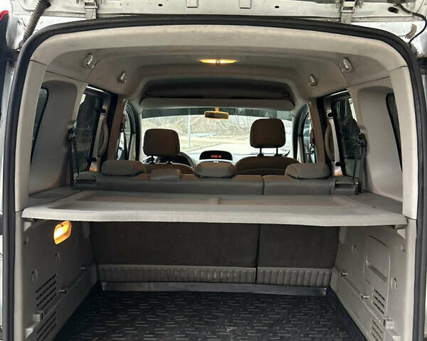 Серый Рено Кенгу, объемом двигателя 1.5 л и пробегом 275 тыс. км за 6700 $, фото 28 на Automoto.ua