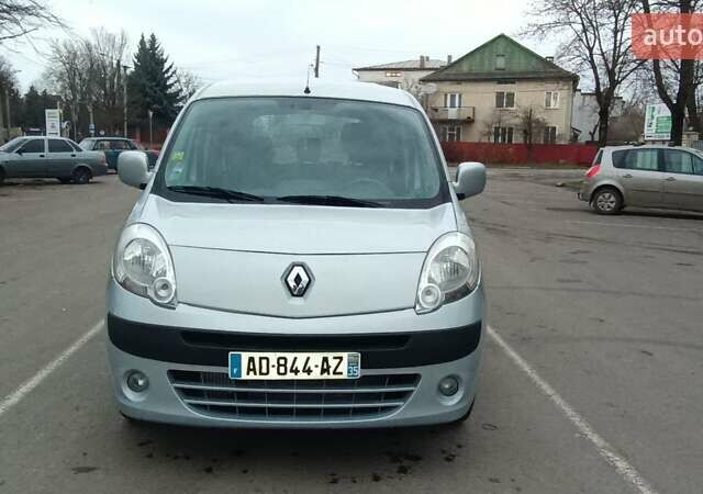 Серый Рено Кенгу, объемом двигателя 1.5 л и пробегом 250 тыс. км за 6900 $, фото 10 на Automoto.ua