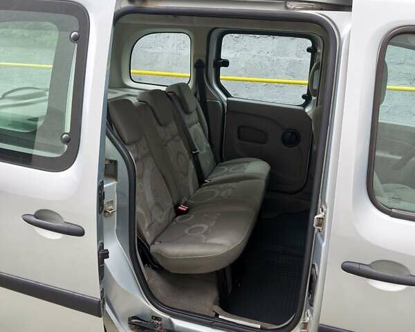 Сірий Рено Кєнгу, об'ємом двигуна 1.46 л та пробігом 274 тис. км за 6200 $, фото 10 на Automoto.ua