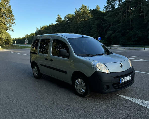 Сірий Рено Кєнгу, об'ємом двигуна 1.46 л та пробігом 335 тис. км за 4700 $, фото 5 на Automoto.ua