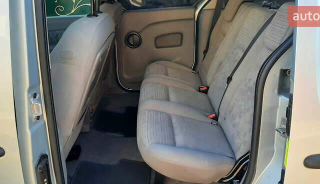 Сірий Рено Кєнгу, об'ємом двигуна 1.6 л та пробігом 190 тис. км за 7999 $, фото 38 на Automoto.ua